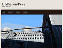 Tablet Screenshot of belleejonespierce.com